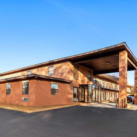 Days Inn By Wyndham Brownsville Екстер'єр фото