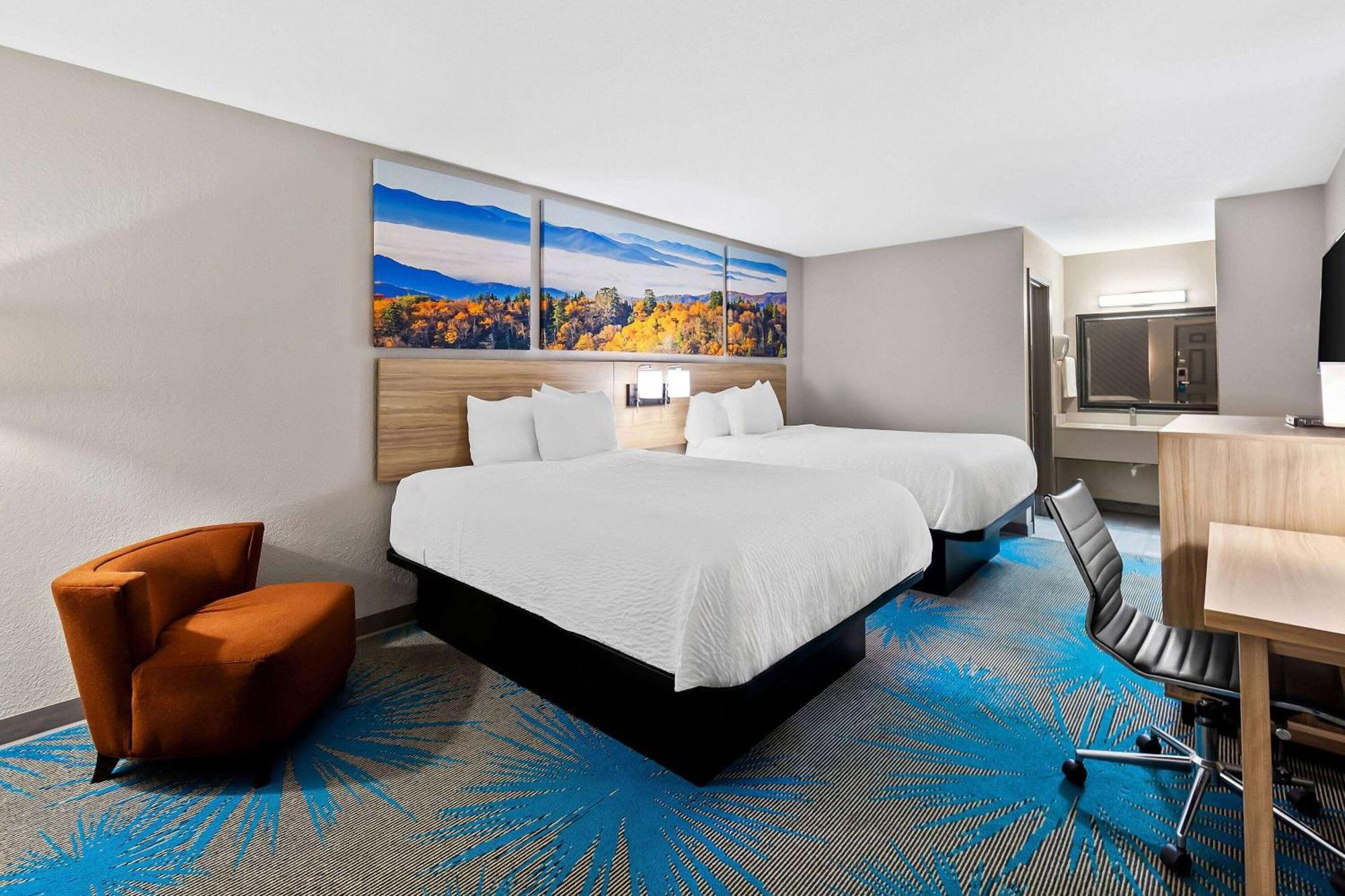 Days Inn By Wyndham Brownsville Екстер'єр фото