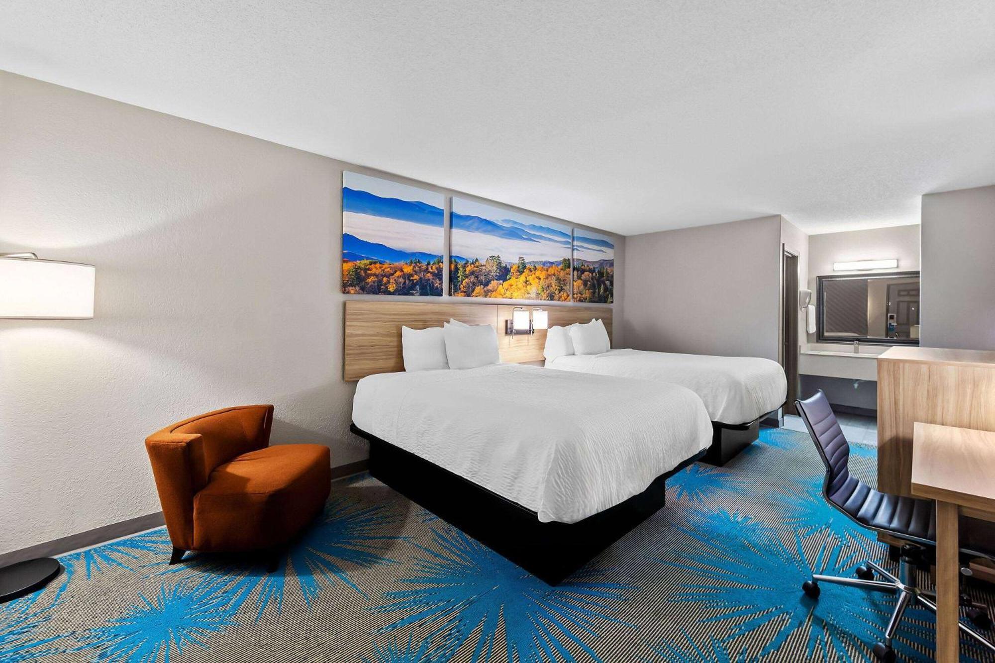 Days Inn By Wyndham Brownsville Екстер'єр фото